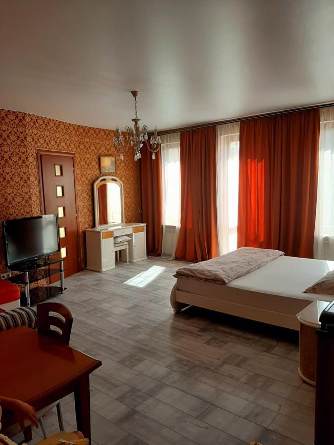 Kak Doma Aparthotel Odessa Ngoại thất bức ảnh