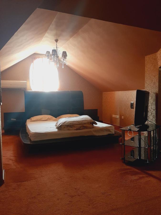 Kak Doma Aparthotel Odessa Ngoại thất bức ảnh